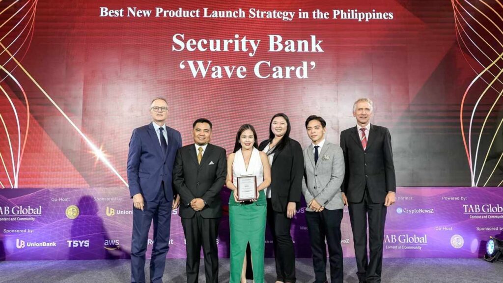 (From left) Urs Bolt, International Resource director, The Asian Banker; Security Bank officials Redentor Vargas, Maricar Filart, Jon Misha Ballesteros and Darling Dianne Santos; and Chris Kapfer of The Asian Banker.