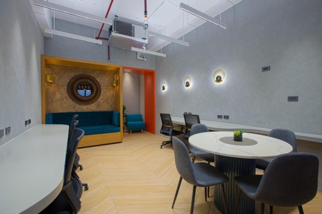 A modern office workspace in Parkway Corporate Center