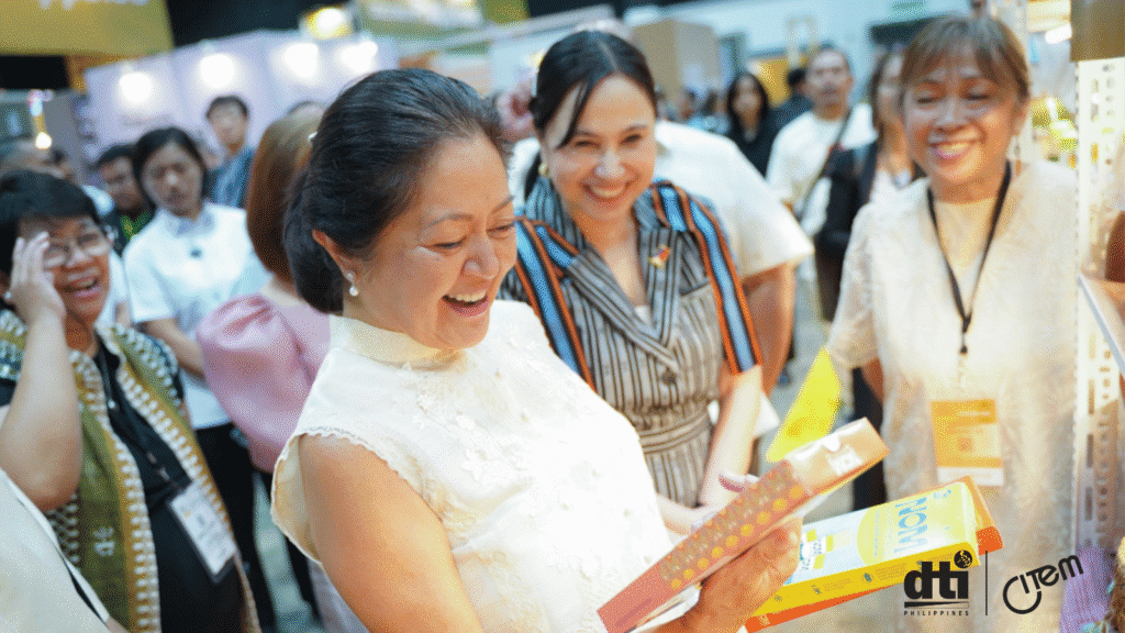 First Lady of the Philippines Louise Araneta-Marcos